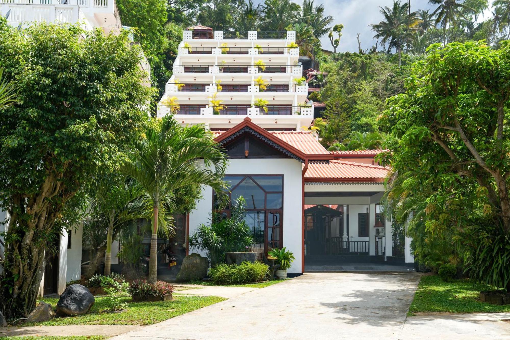 Hotel Silan Mo Mirissa Eksteriør billede